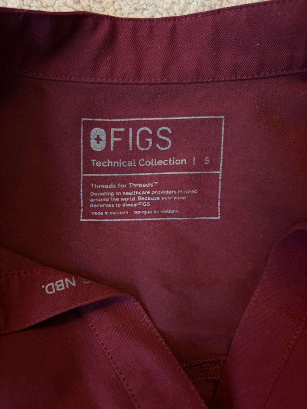 FIGS Rafaela Scrub Set Burgundy Small Top Large Zamora Jogger High Waisted - Picture 3 of 3